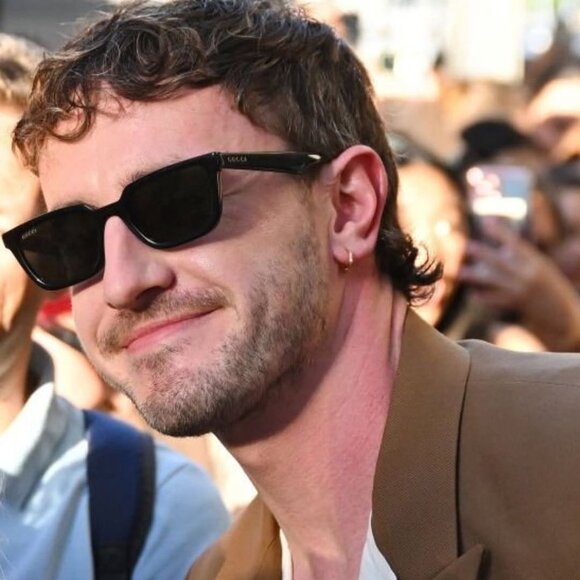 Gucci GG1539S 004 Sunglasses Orange Rectangle Frame, Brown Lenses - Picture 13 of 13